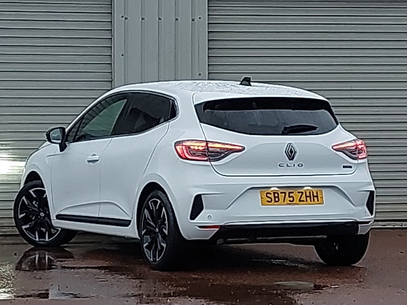 Renault Clio 1.6 E-tech Full Hybrid 145 Techno White #2
