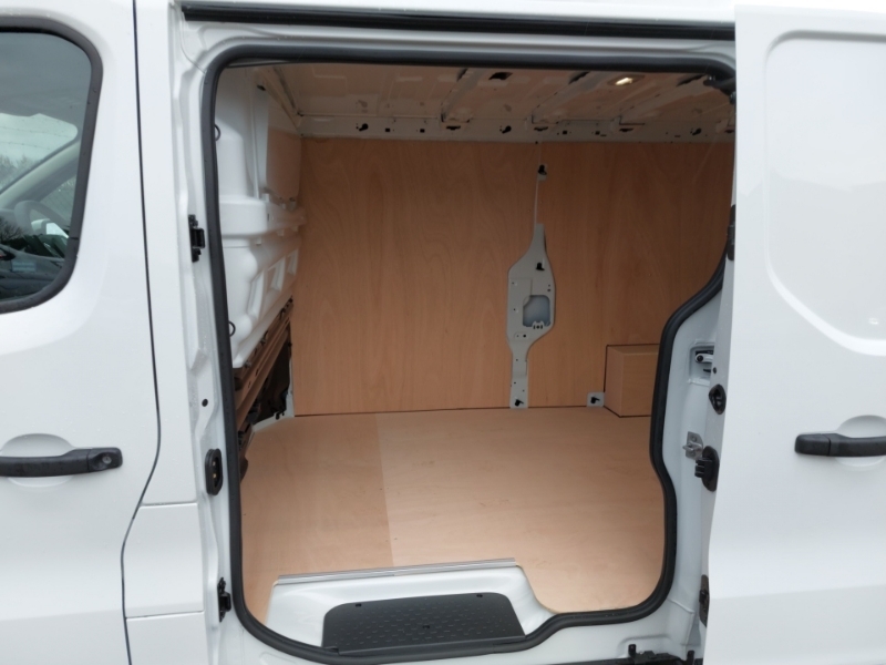 Renault Trafic Sl30 Blue Dci 150 Extra Safety Van Eag9 SC75ATY White #6