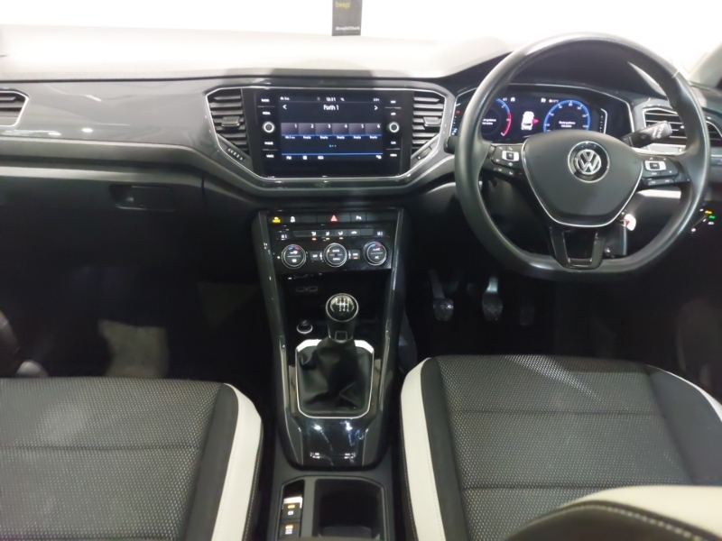 Volkswagen T-Roc 1.6 Tdi Sel YC68WDT White #3