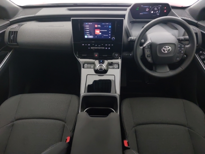 Toyota bZ4X 150Kw Pure 71.4Kwh 11Kw Red #3