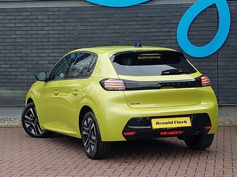 Peugeot 208 1.2 Puretech 100 Allure MH25HFR Yellow #2