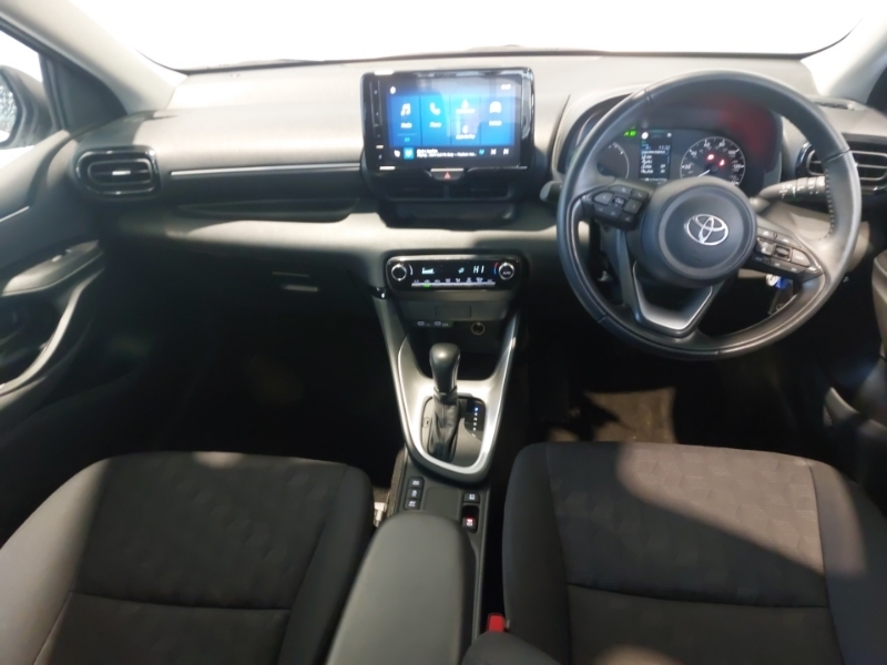 Toyota Yaris 1.5 Hybrid Icon Cvt SB74AUO White #3
