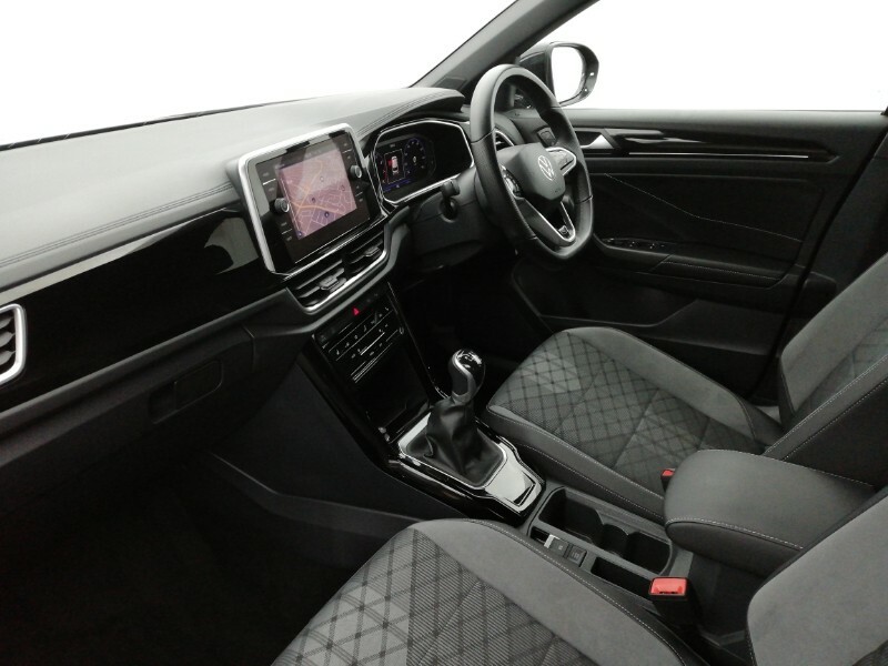 Volkswagen T-Roc 1.5 Tsi R-line Black #5