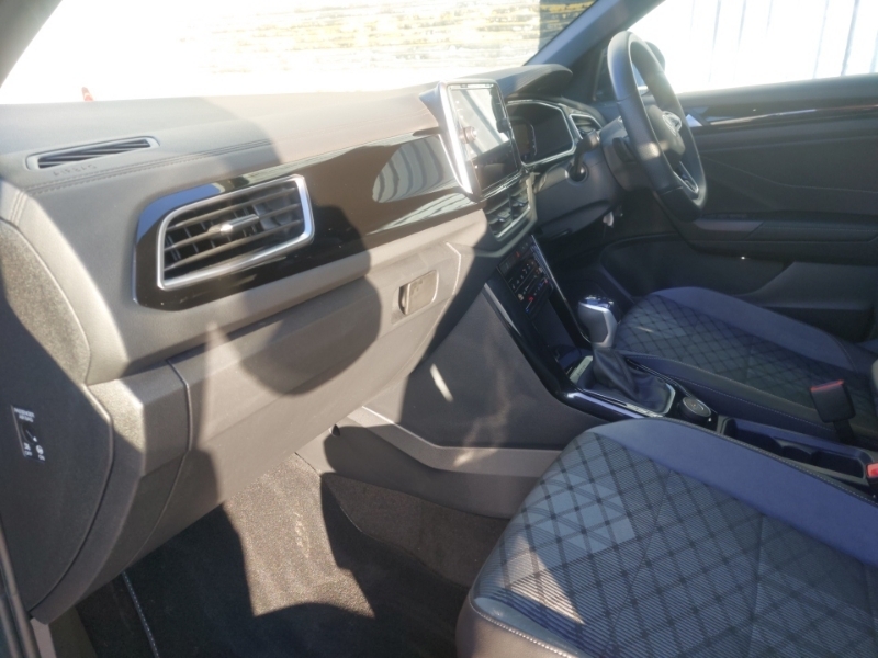 Volkswagen T-Roc 2.0 Tsi 4Motion R-line Dsg Black #5