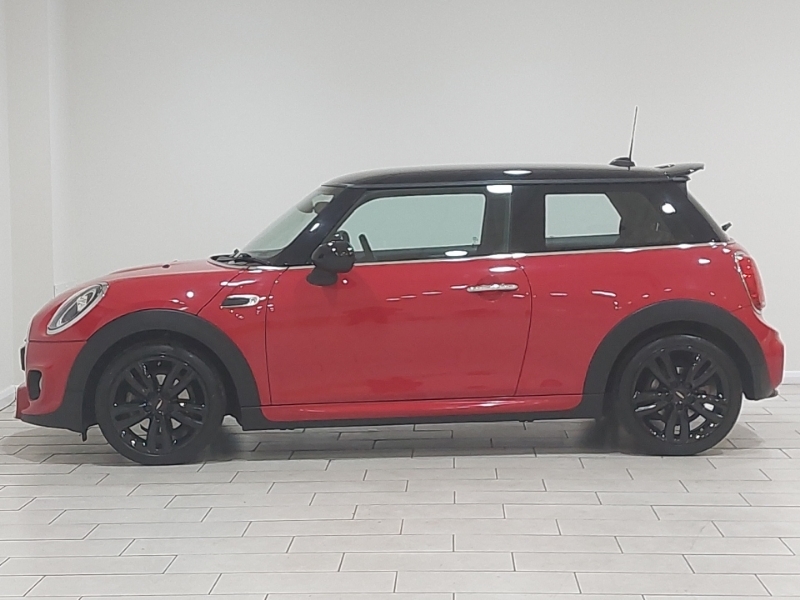 Mini Hatch 1.5 Cooper Sport II MM68MVF Red #4
