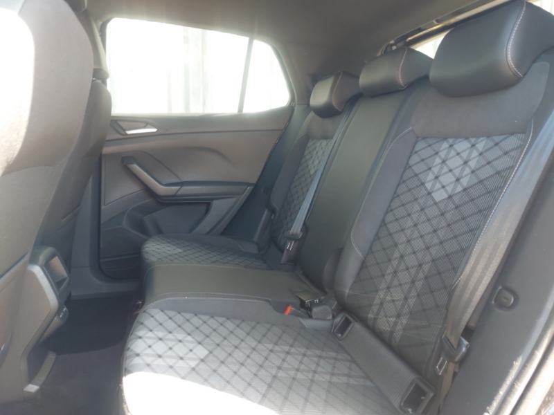 Volkswagen T-Cross 1.5 Tsi R-line Dsg LB24OYK Black #6