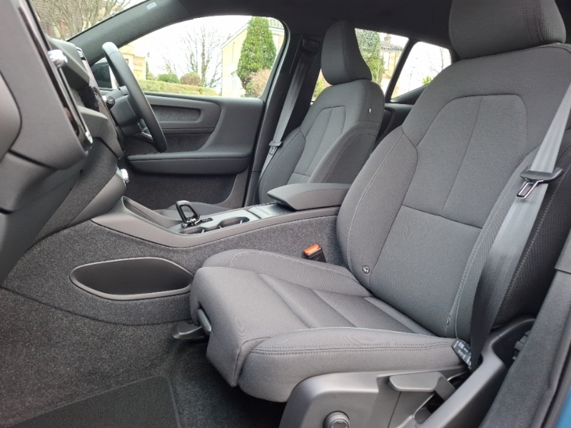 Volvo EX40 175Kw Single Motor Core 69Kwh Blue #5