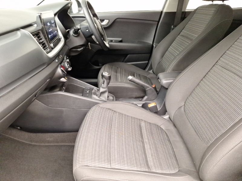 Kia Stonic 1.0T Gdi 99 2 SG23YRZ Grey #5