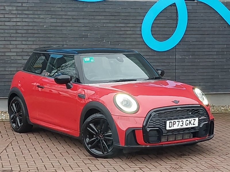 Mini Hatch 1.5 Cooper Sport Premium Red