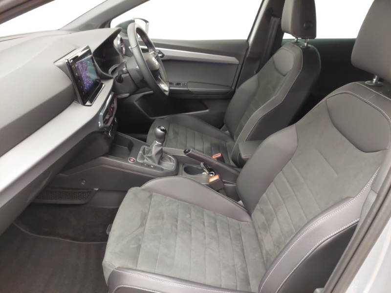 Seat Ibiza 1.0 Tsi 115 Xcellence Silver #5