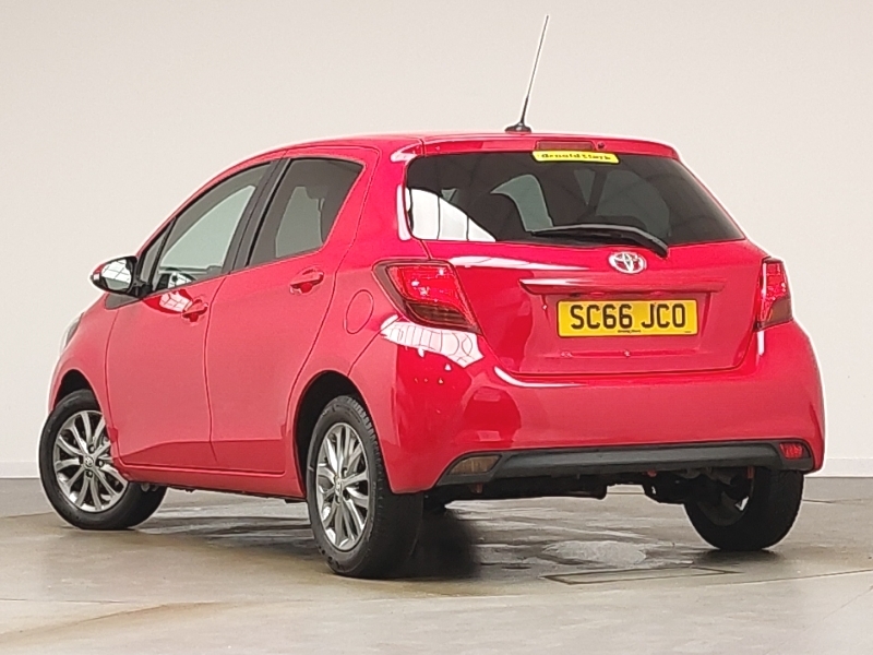 Toyota Yaris 1.33 Vvt-i Icon SC66JCO Red #2