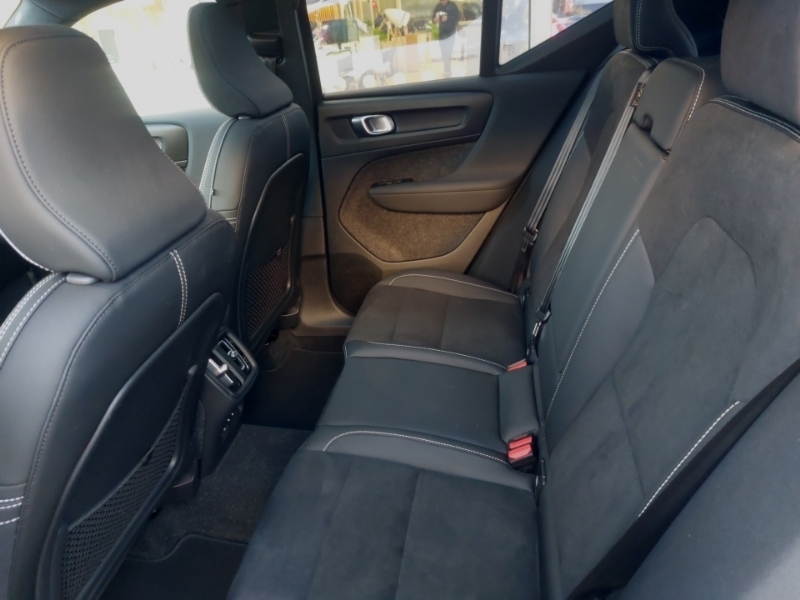 Volvo XC40 2.0 B4p Ultimate Dark White #6