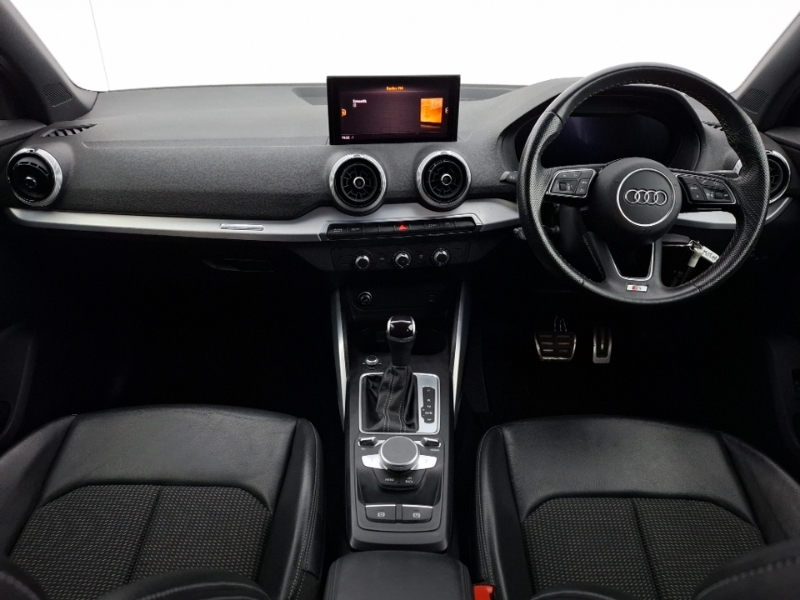 Audi Q2 35 Tfsi S Line S Tronic GF72HJJ Blue #3