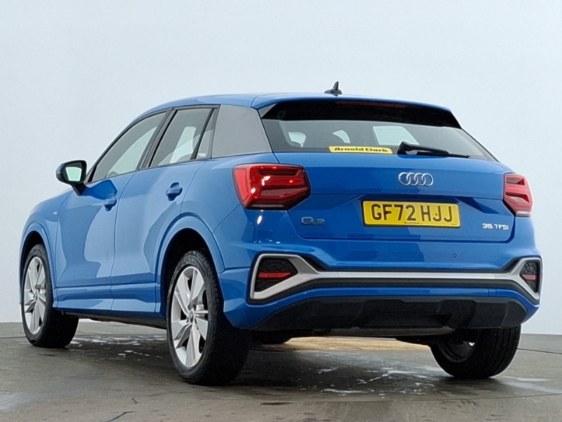 Audi Q2 35 Tfsi S Line S Tronic GF72HJJ Blue #2