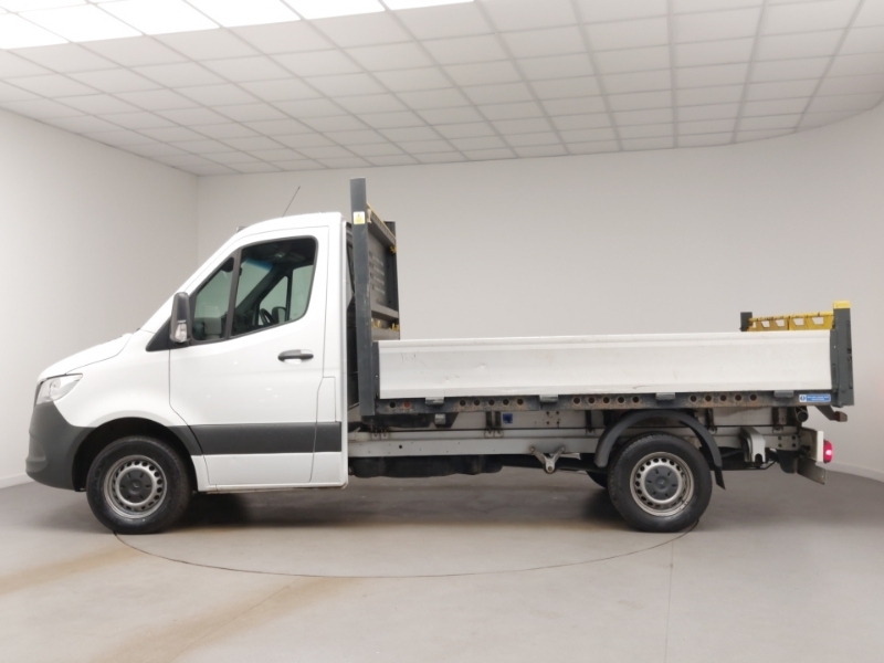 Mercedes-Benz Sprinter 3.5T Progressive Chassis Cab LN22TCK White #4