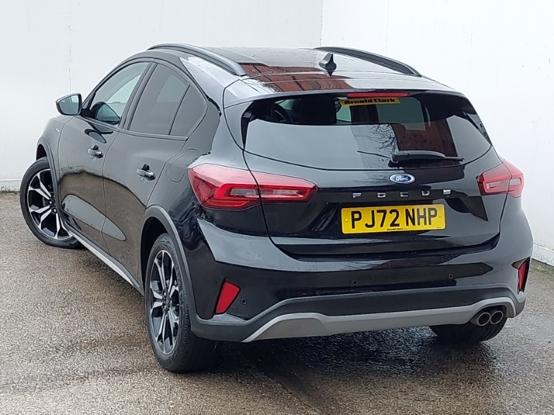 Ford Focus 1.0 Ecoboost 125 Active X Edition PJ72NHP Black #2