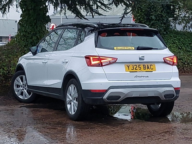 Seat Arona 1.0 Tsi 115 Xperience Dsg YJ25BAC White #2