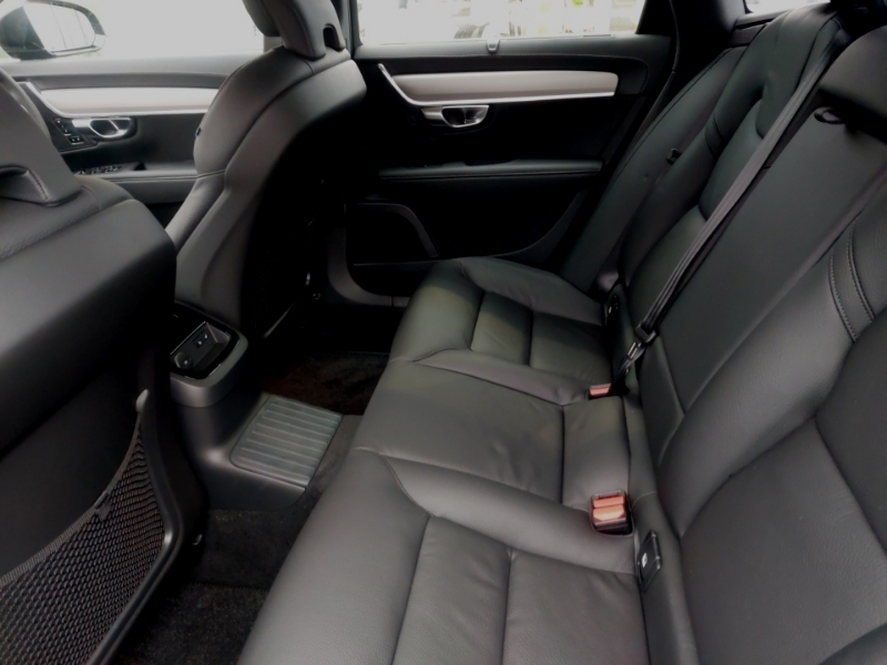 Volvo V90 2.0 T6 350 Phev Plus Dark Awd Black #6