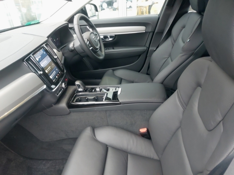 Volvo V90 2.0 T6 350 Phev Plus Dark Awd Black #5