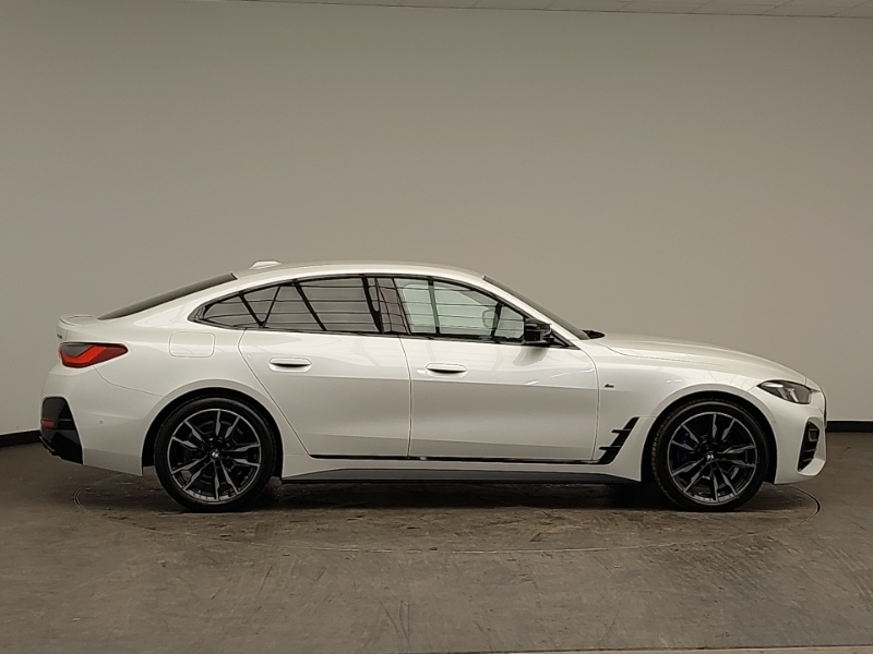 BMW 4 Series M440i Xdrive Mht 392 Step Tech Pack White #3