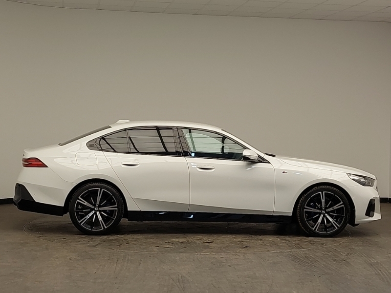 BMW 5 Series 520I M Sport White #3