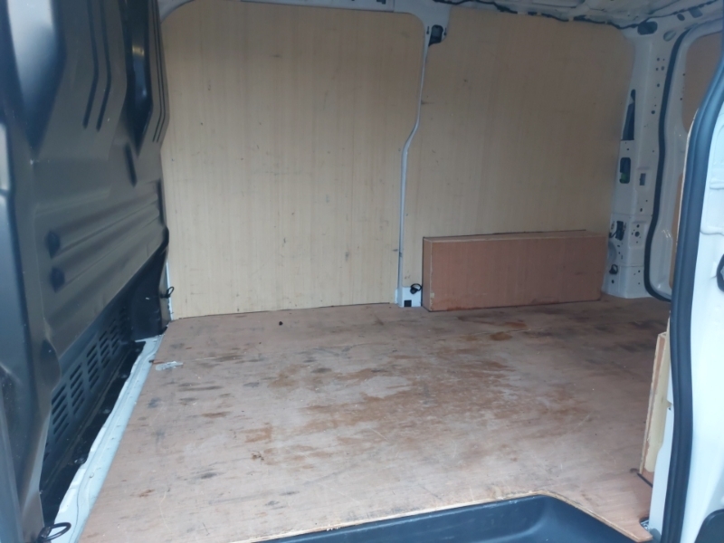 Ford Transit Custom 2.0 Ecoblue 136Ps H1 Van Trend LJ73SSV White #6