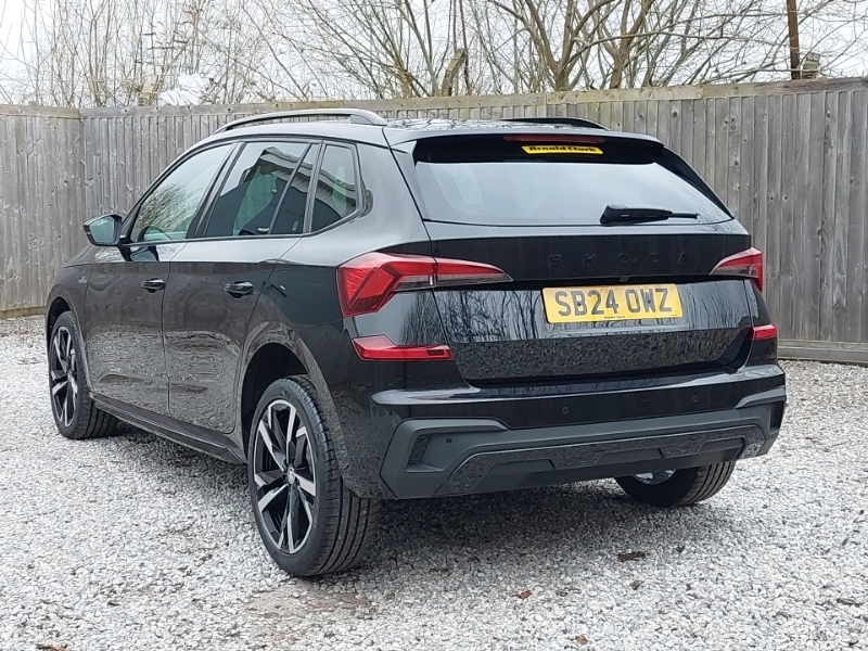Skoda Kamiq 1.0 Tsi Monte Carlo SB24OWZ Black #2