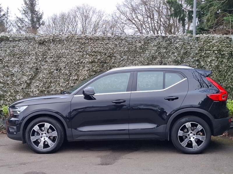 Volvo XC40 2.0 T4 Inscription Awd Geartronic WK69ZTE Black #4