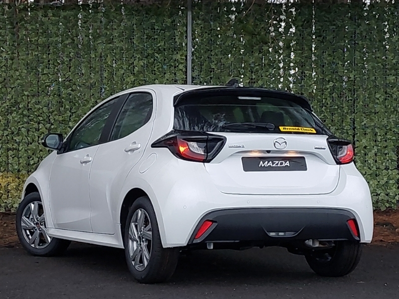 Mazda 2 1.5I Hybrid Exclusive Line Cvt White #2