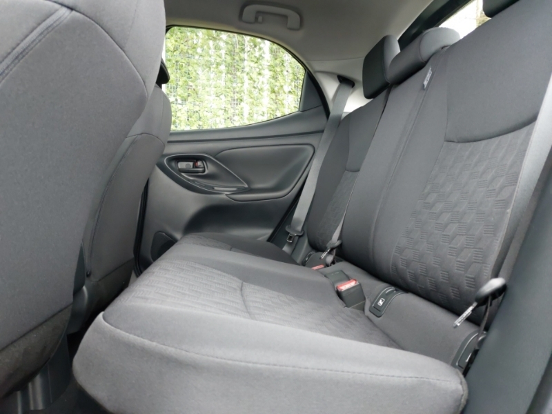 Mazda 2 1.5I Hybrid Exclusive Line Cvt Black #6