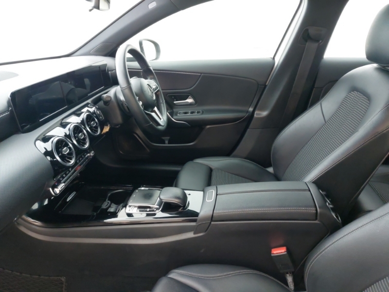 Mercedes-Benz A Class A180d Sport LP68THK White #5
