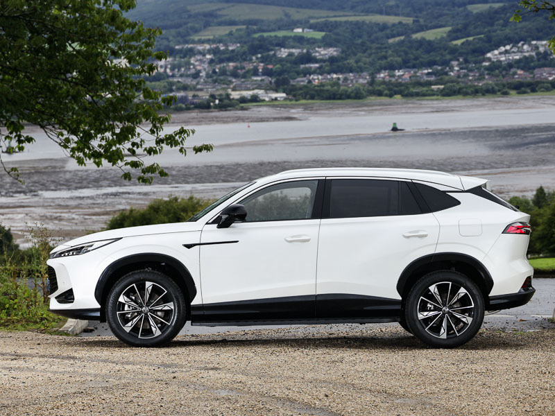 MG HS 1.5 T-gdi Phev Trophy White #4