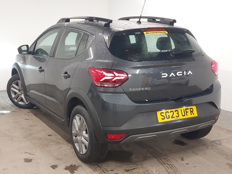 Dacia Sandero Stepway 1.0 Tce Essential SG23UFR Grey #2