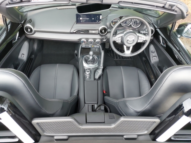 Mazda MX-5 2.0 184 Exclusive-line Black #3