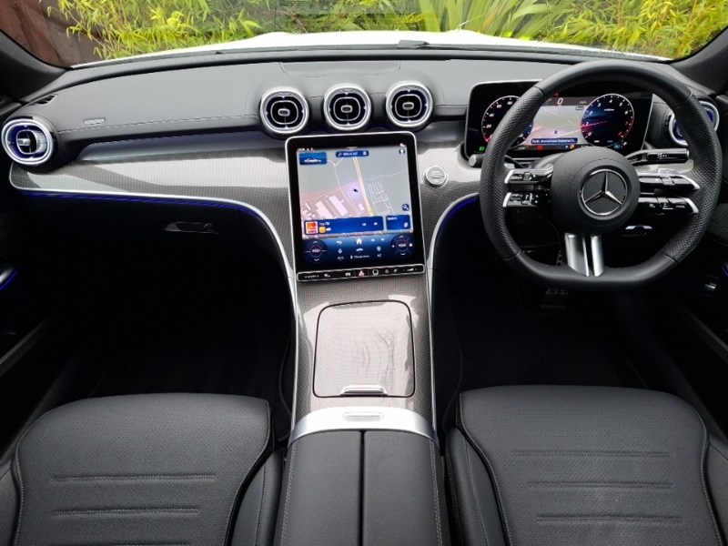 Mercedes-Benz C Class C200 Amg Line 9G-tronic KS25VUY White #3