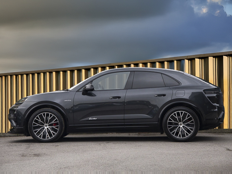 Porsche Macan 470Kw Turbo 100Kwh Grey #4