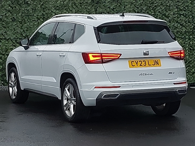 Seat Ateca 2.0 Tsi Fr Dsg 4Drive White #2