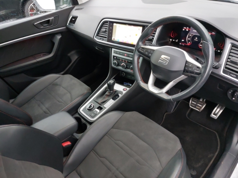 Seat Ateca 2.0 Tsi Fr Dsg 4Drive White #6