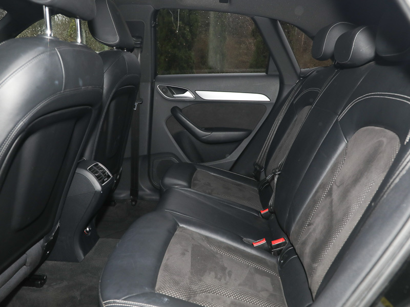 Audi Q3 2.0 Tdi 184 Quattro S Line Plus S Tronic SB66YHG Black #6