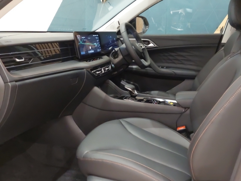 MG HS 1.5 T-gdi Phev Trophy White #5