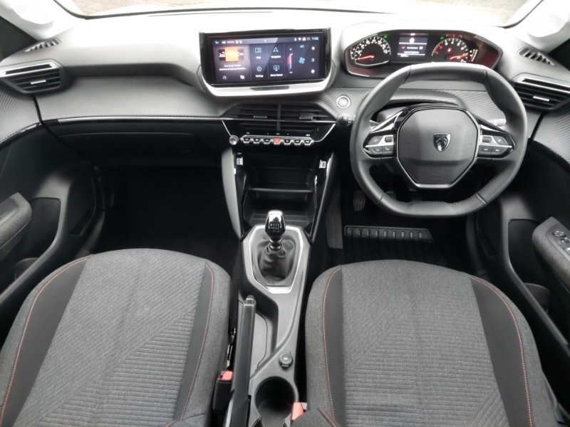Peugeot 208 Hatchback Special Edi 1.2 Puretech 100 Style SB25VTO White #3