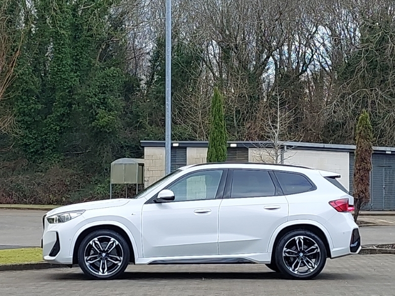 BMW X1 Xdrive 23I Mht M Sport Step White #4