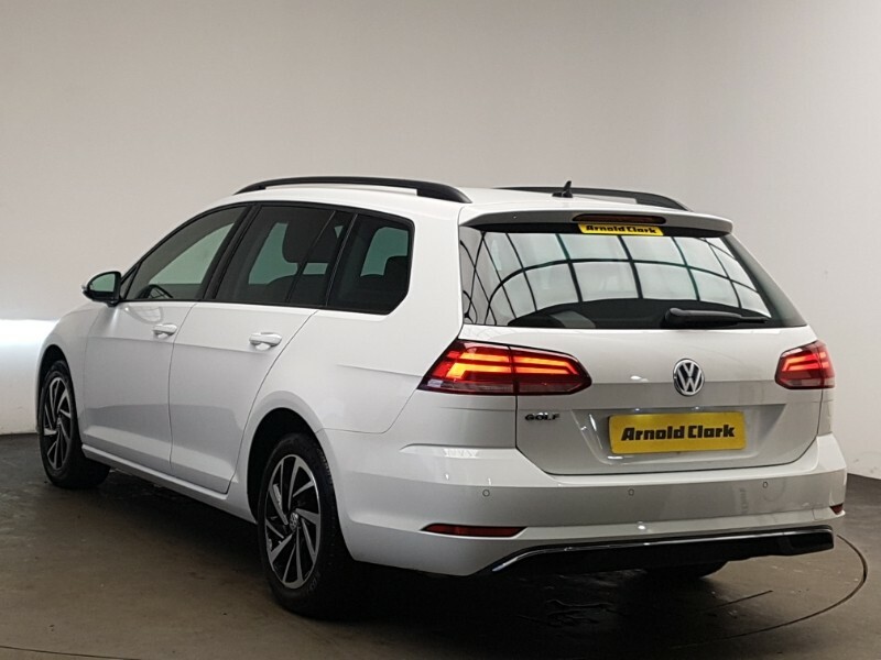 Volkswagen Golf 1.5 Tsi Evo 150 Match Edition Dsg RV20ZDX White #2