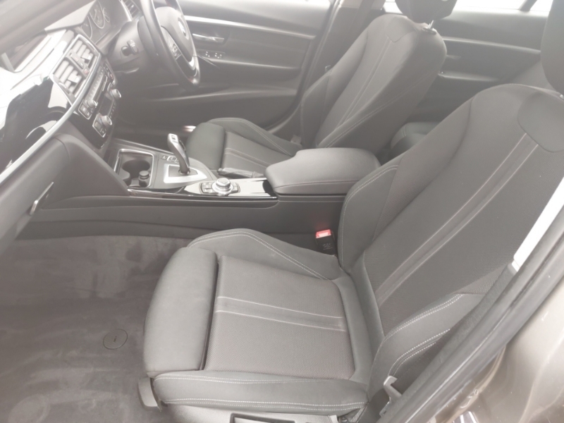 BMW 3 Series 320I Sport Step EN65ZZJ Silver #5