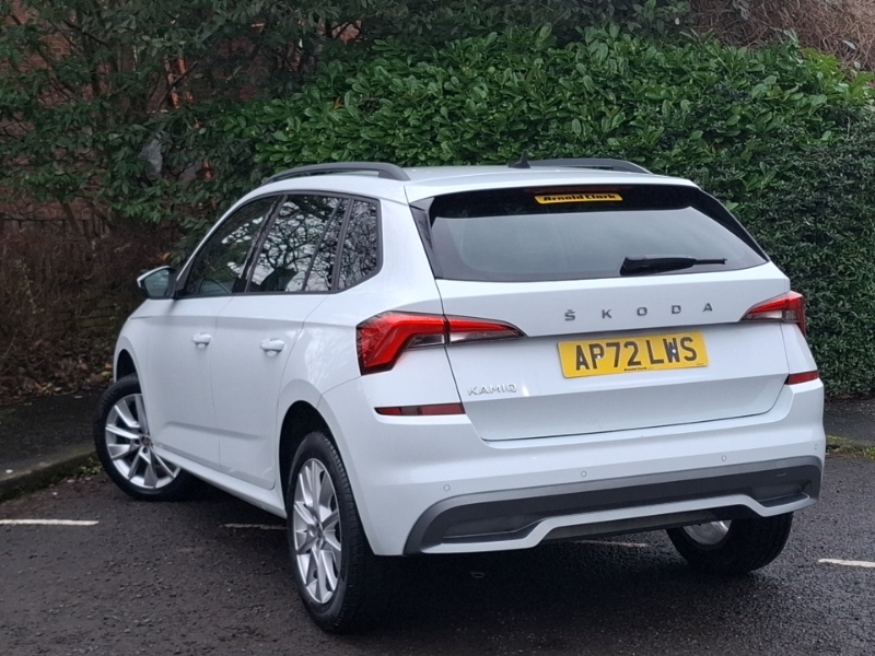 Skoda Kamiq 1.0 Tsi 95 Se Drive AP72LWS White #2
