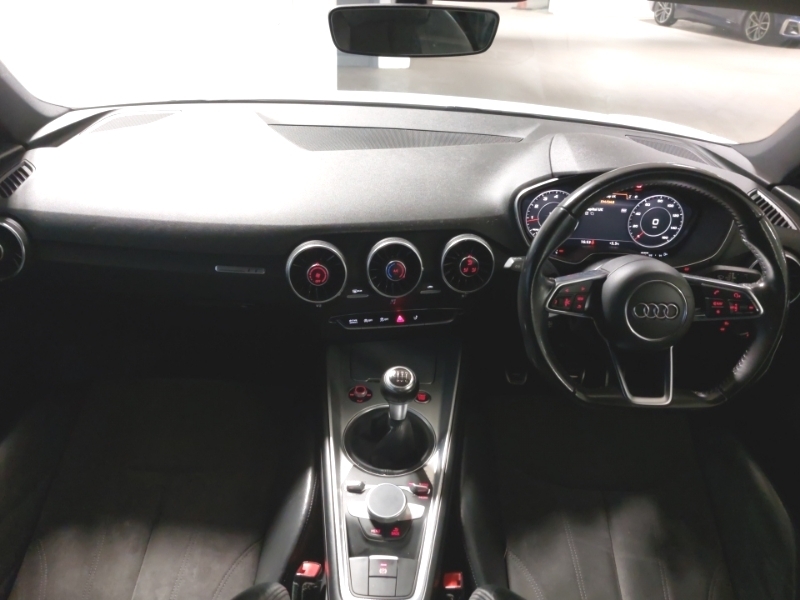 Audi TT 1.8T Fsi Sport VN66XRA White #3