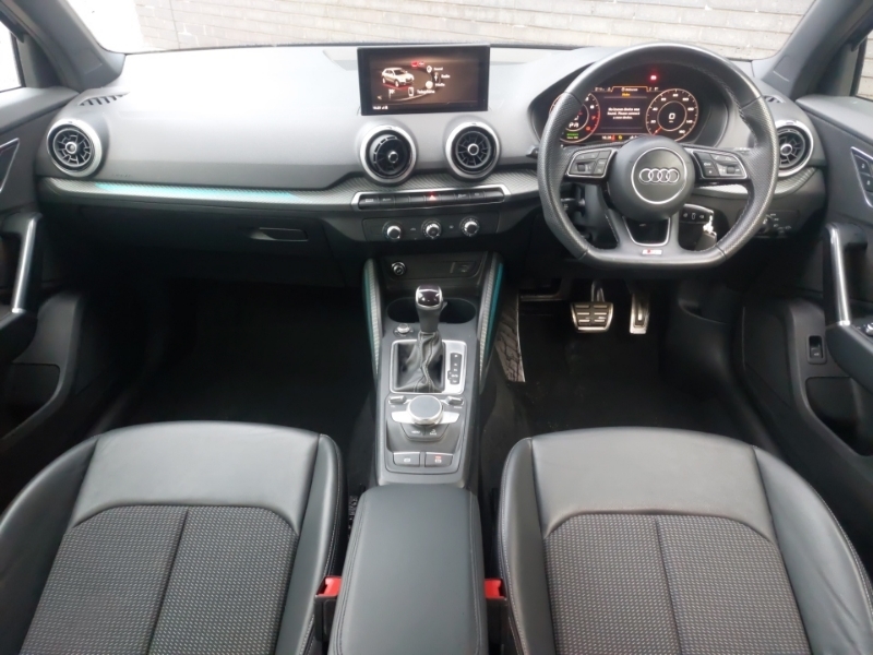 Audi Q2 35 Tfsi S Line S Tronic MM72WRT Blue #3