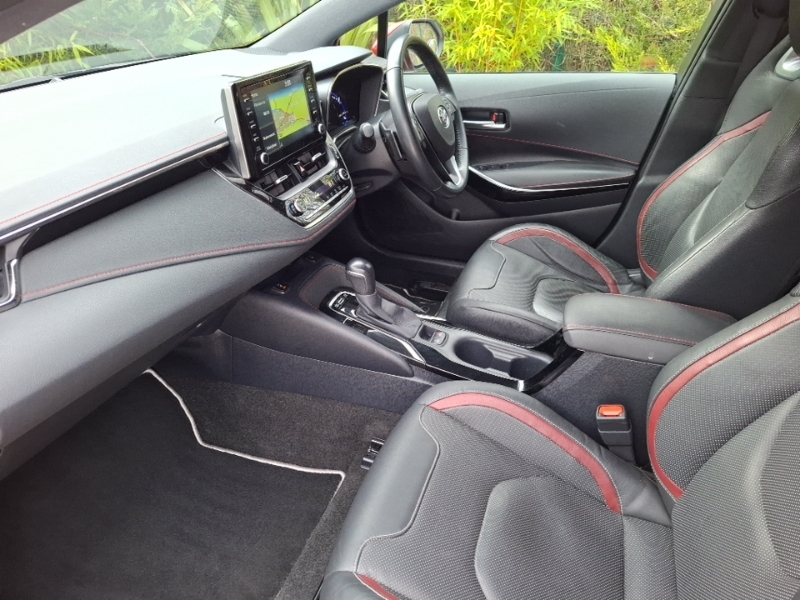 Toyota Corolla 2.0 Vvt-i Hybrid Excel Cvt SP20VLD Red #5