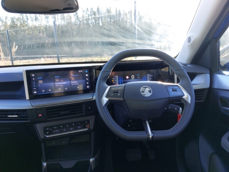 Vauxhall Frontera 83Kw Gs 44Kwh SD75VVG Blue #3