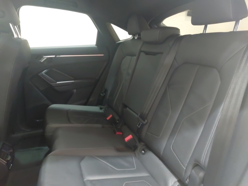 Audi Q3 35 Tfsi Edition 1 FM69YCZ Silver #6